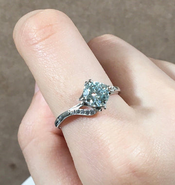 Blue Moissanite Ring, 1.0 ct Moissanite Ring, Engagement Ring, Anniversary Ring, Gift for Her, Gift for women, Mother's Day, 925 Silver Ring