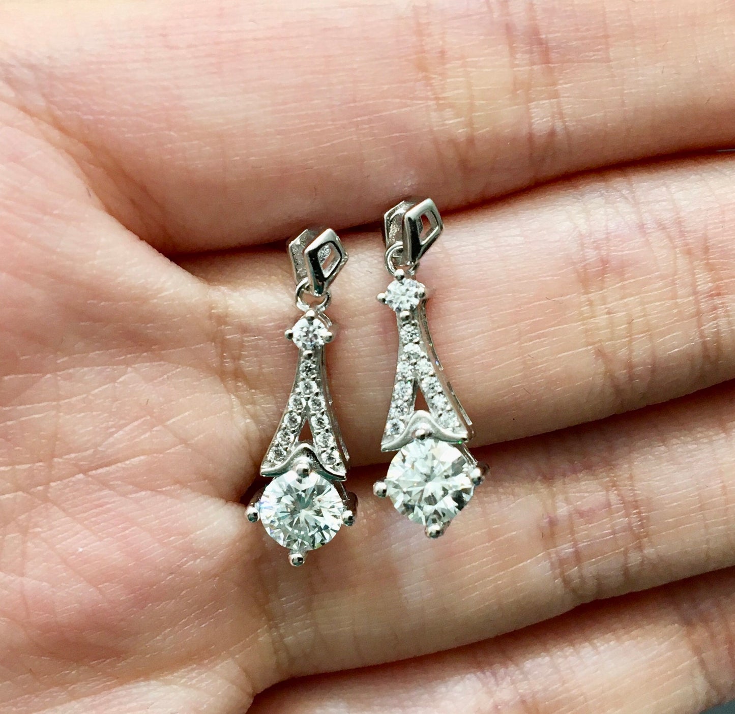 Paris Eiffel Tower Earrings White Moissanite 0.5ct Earrings for Romantic Anniversary Engagement Earring 925 Silver Earrings Gift for her