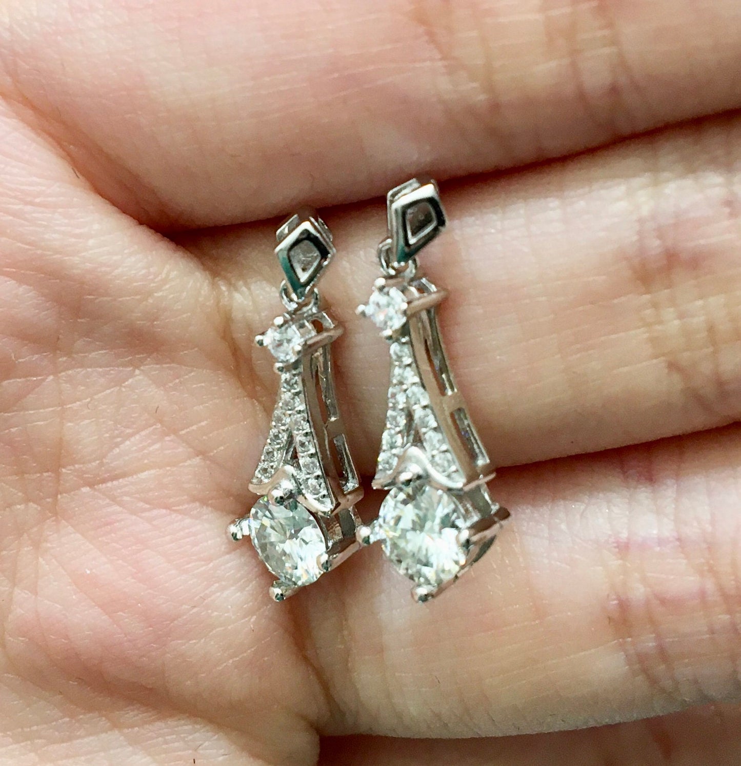 Paris Eiffel Tower Earrings White Moissanite 0.5ct Earrings for Romantic Anniversary Engagement Earring 925 Silver Earrings Gift for her