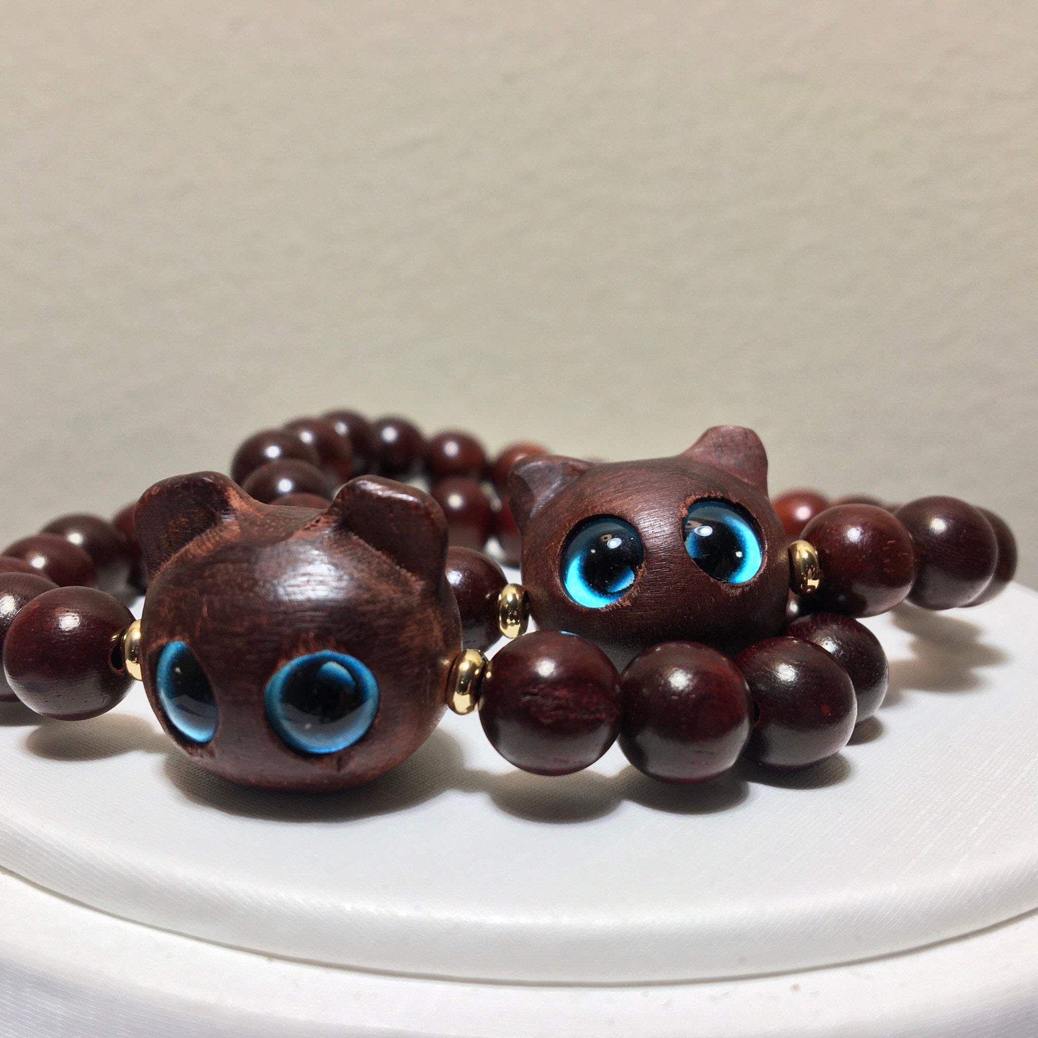 Red Sandal Wood Bracelet, Cute Cat Bracelet, Cute Sandalwood Bracelet, Animal Bracelet, Gift for Her Him, Birthday Gift, Graduation Gift