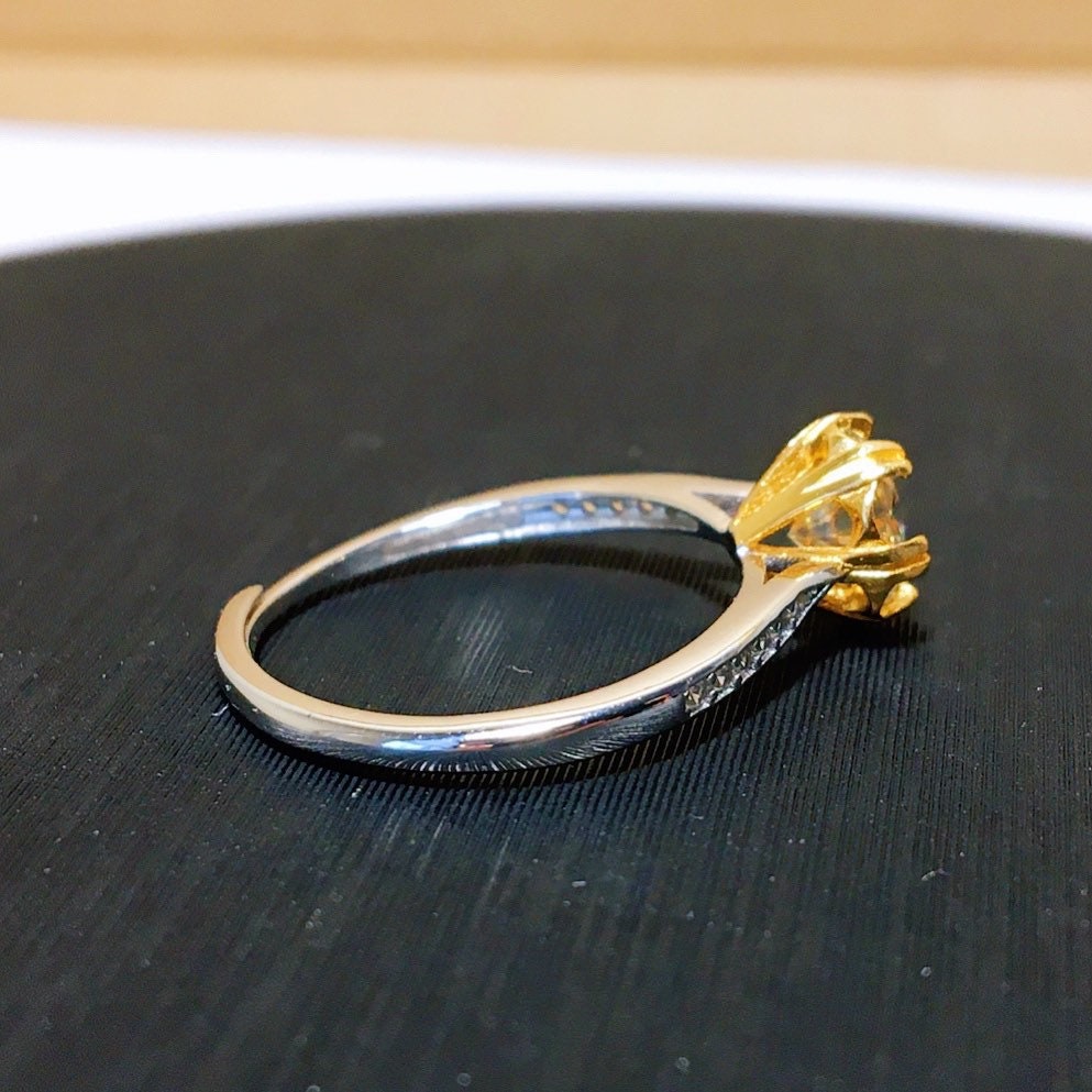 White Colorless Moissanite Ring, 1ct Gold Plated Silver Ring, Anniversary Valentine Ring, Gift for Her, Flower Gorgeous Brilliant Ring