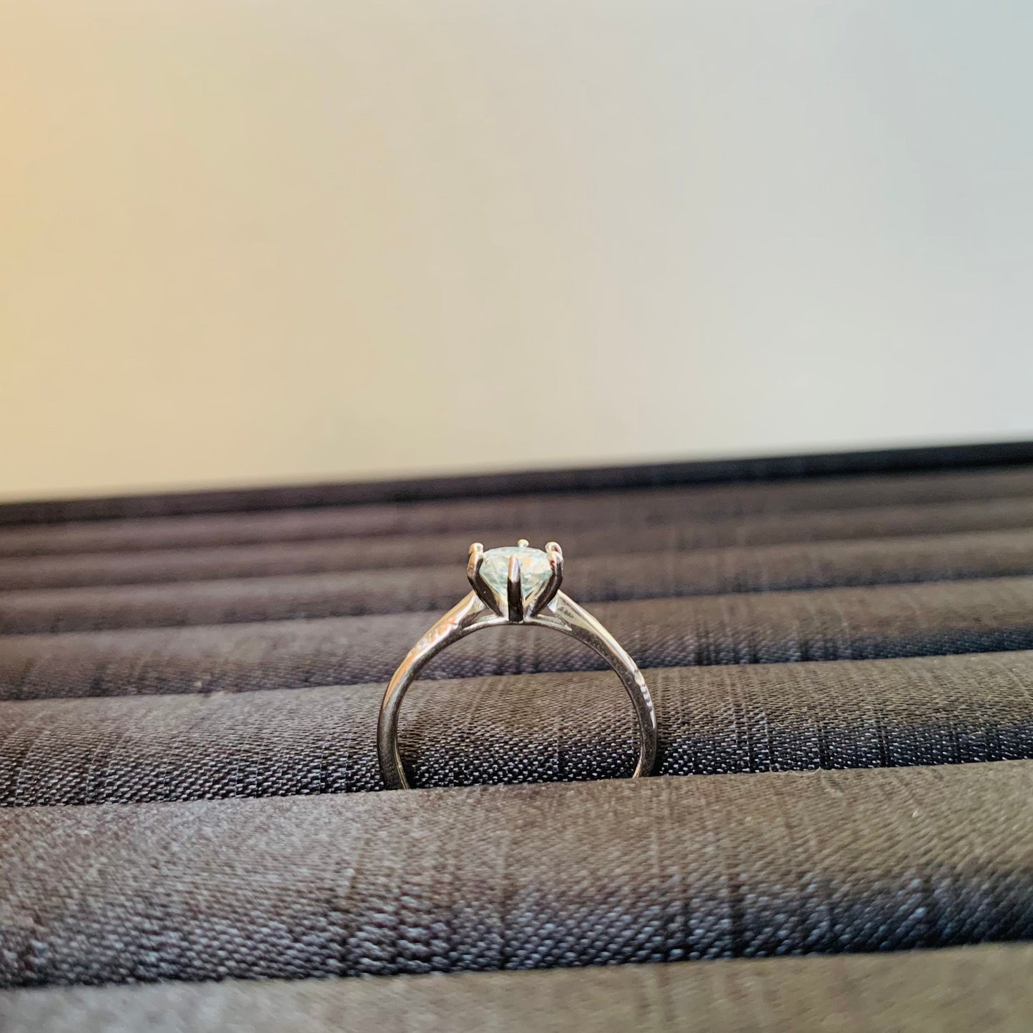 White Brilliant Classic Ribbon Moissanite Ring,1ct Moissanite,Engagement Anniversary Ring, Gift for Her, Vintage, Sterling Silver, Valentine