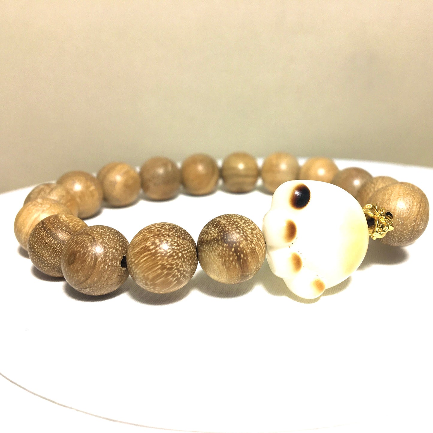 Machilus Milk Wood Bodhi Bracelet, Kitten Cat Paw, Lovely Cute Gold Plated Flower Bracelet, Gift for Her Him, Birthday Gift, Animal Pet Gift