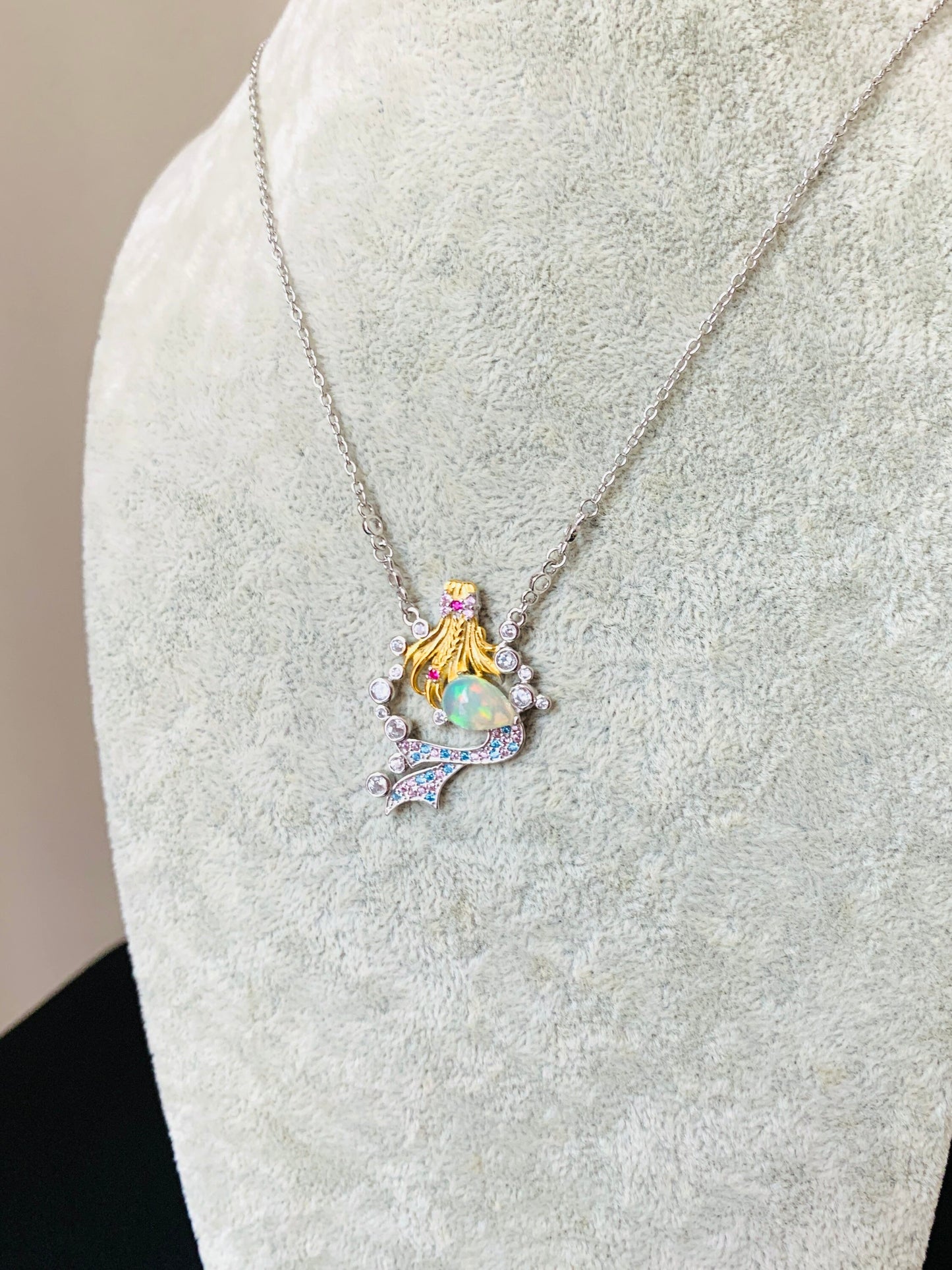 White Opal Mermaid Princess Necklace, Anniversary Engagement Gift for her, Birthday Dream Gift Necklace,Silver Gemstone Unique Necklace Gift