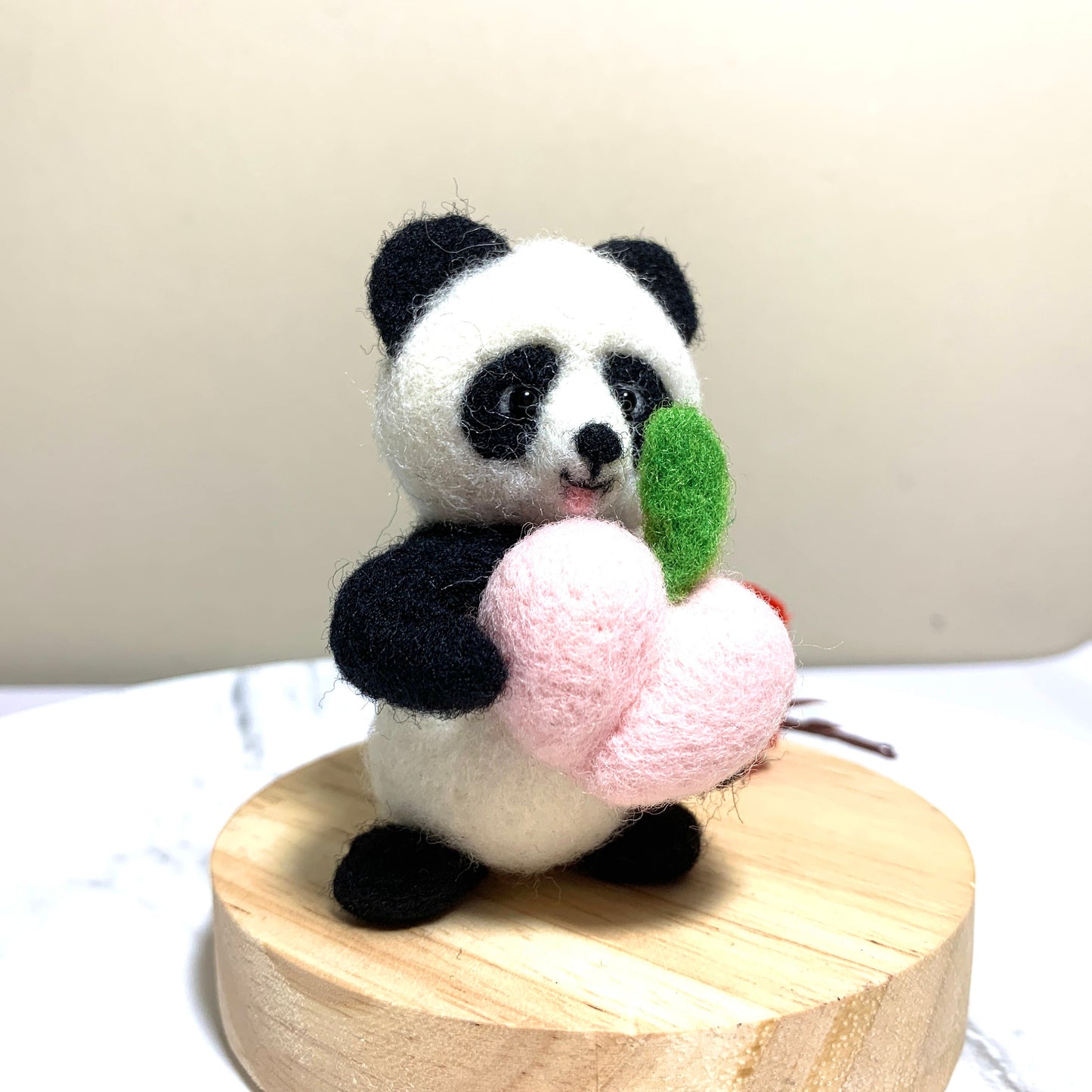 Panda and Pink Peach needle felting kit,Wool Felt,For kids,Bulk Craft Home Decoration,Animal Wool Felt Gifts,Christmas Ornament,handmade