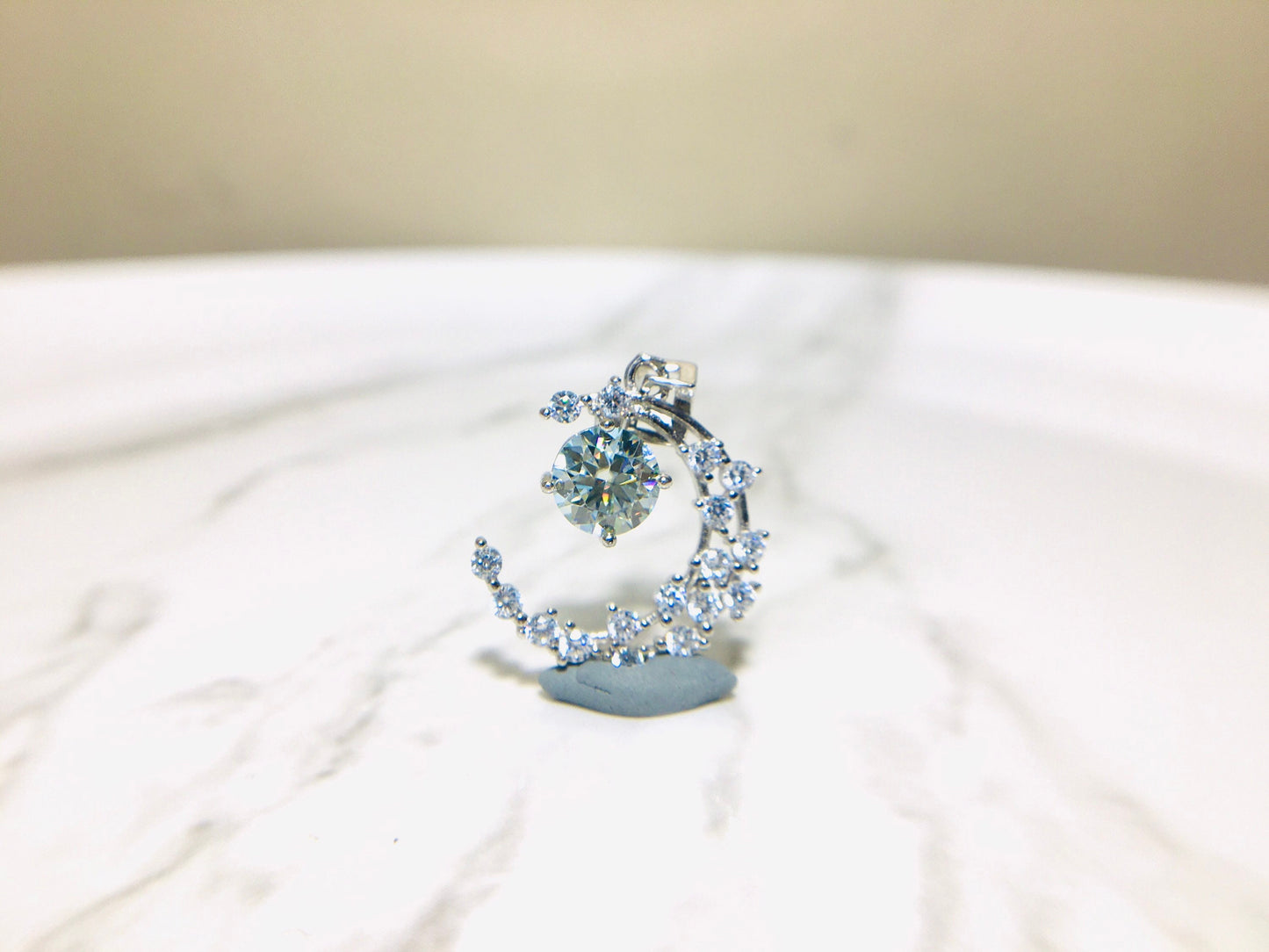 Paraiba Blue Moissanite Necklace, Moon Galaxy Star Aquamarine 1ct Moissanite,Jewelry Pendant,Anniversary Gifts,Gifts for Her,Valentines gift