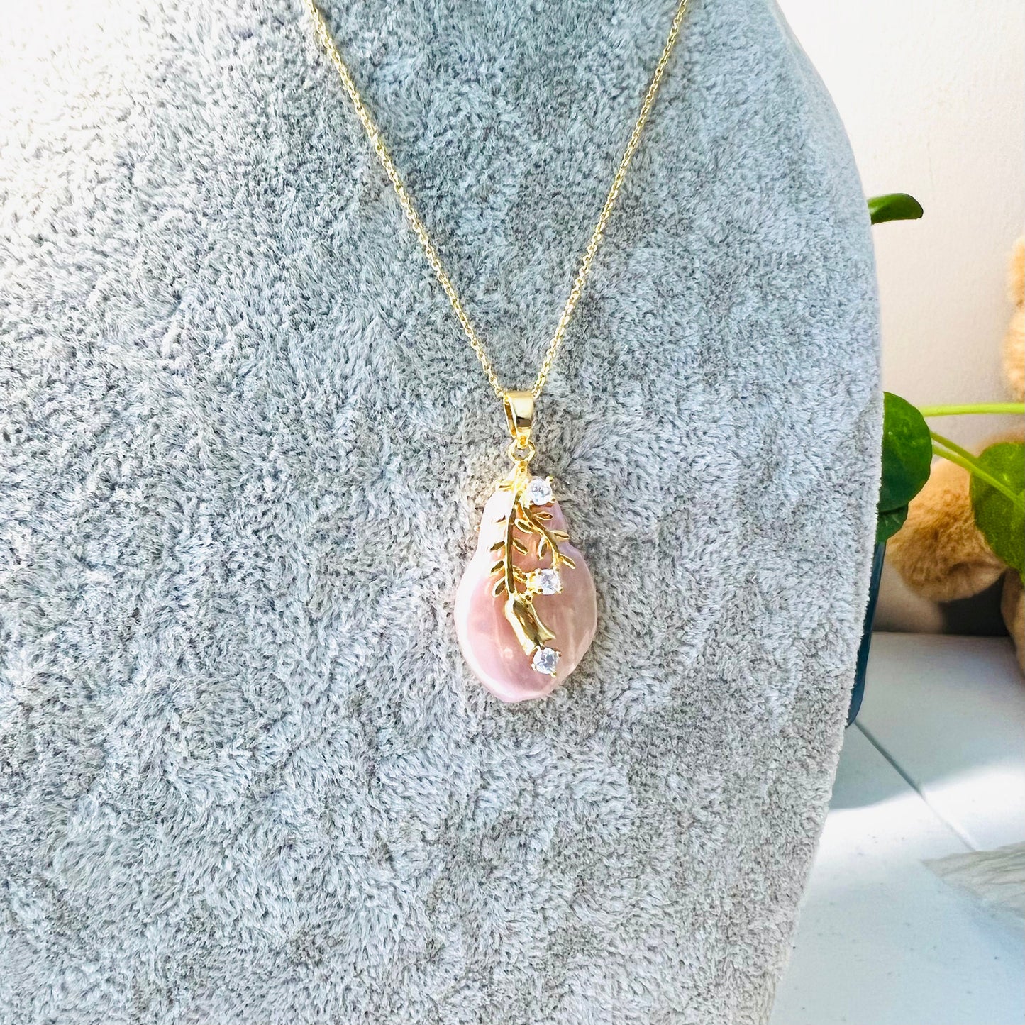 Baroque Pearl Necklace,Irregular Pearl,White,Pink,Birthday ,Freshwater Natural pearl pendant,Gift For mom,Sliver，Gold Plated,Wedding Jewelry