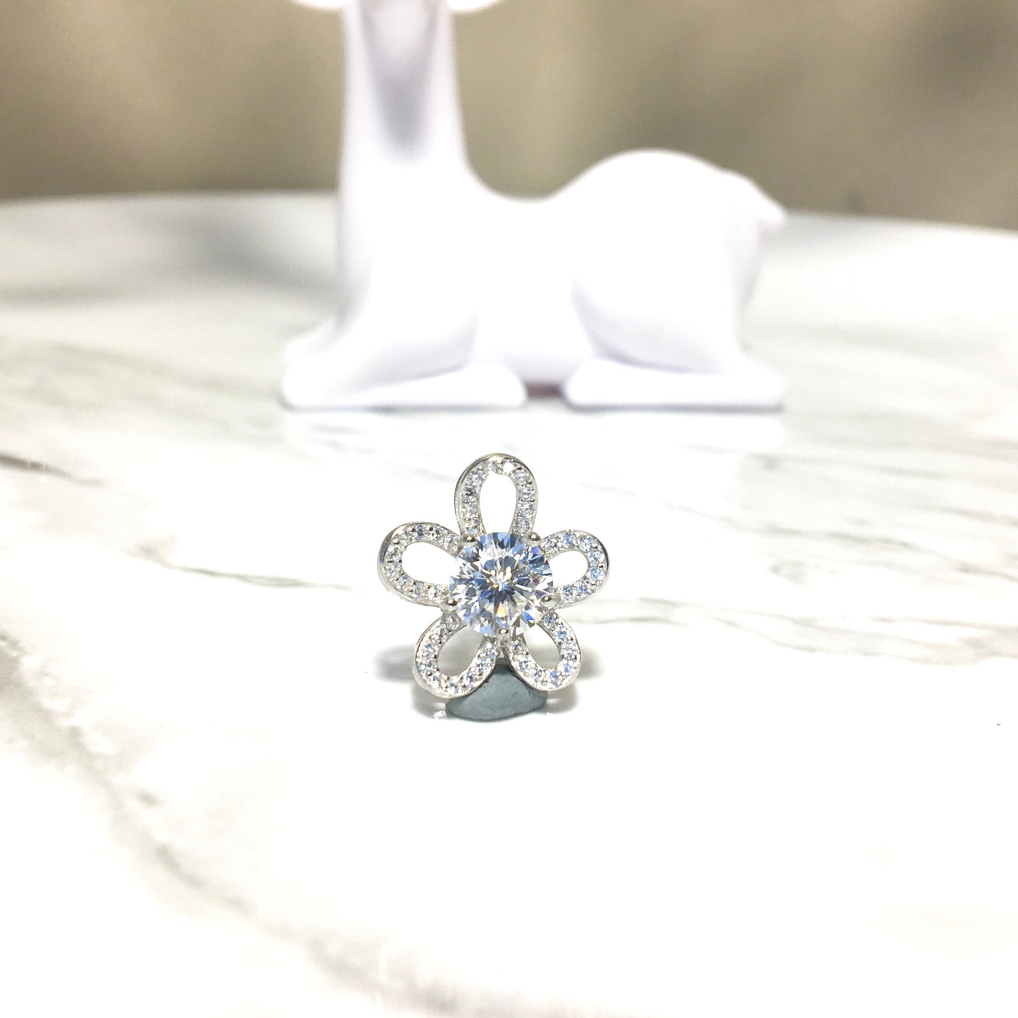 Paraiba Blue/White Flower Moissanite Necklace,Jaunty Flower Aquamarine,1ct Moissanite Flower Pendant,Anniversary for Her,Birthday gift