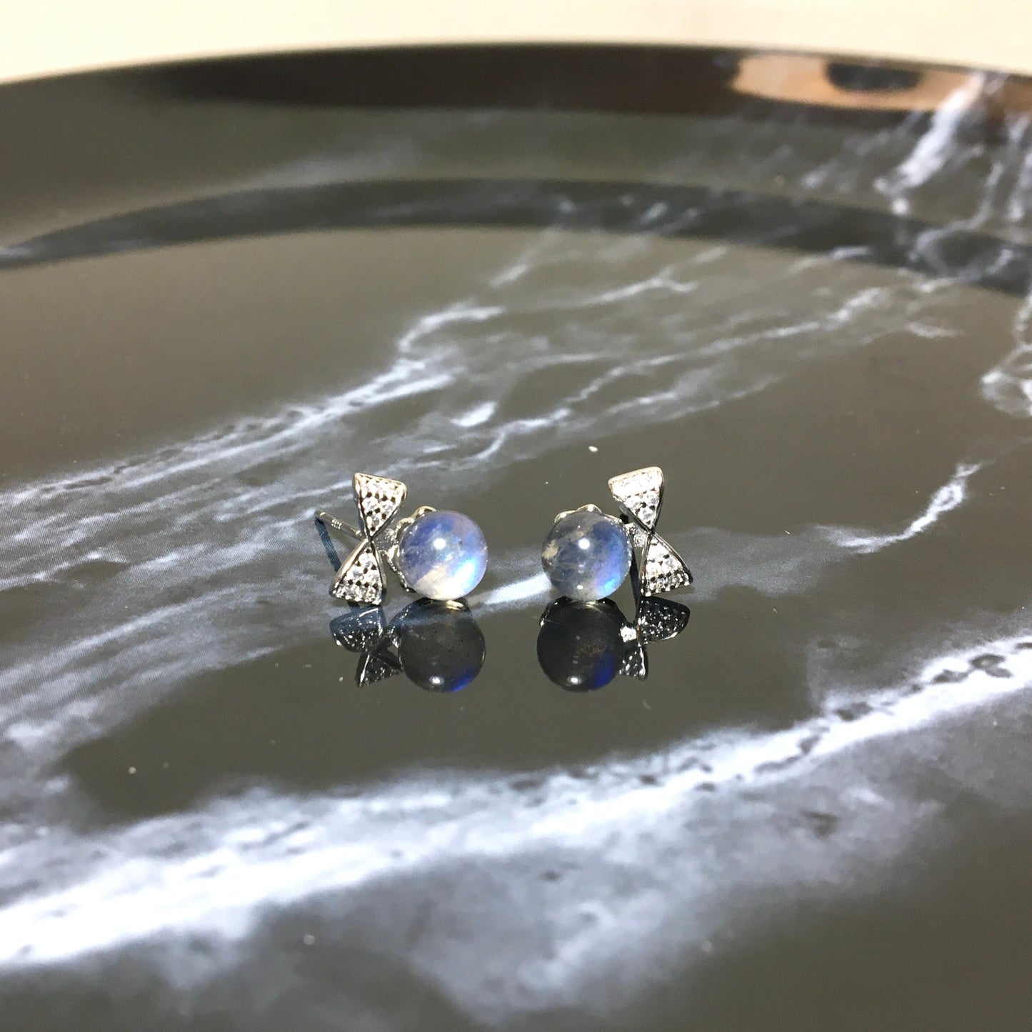 Bowknot Moonstone Earrings,Natural Grey Moonstone Earrings,Stud Earrings,Lovely Gift for Her,Silver Needle Earnail,Birthday,Valentines gift,