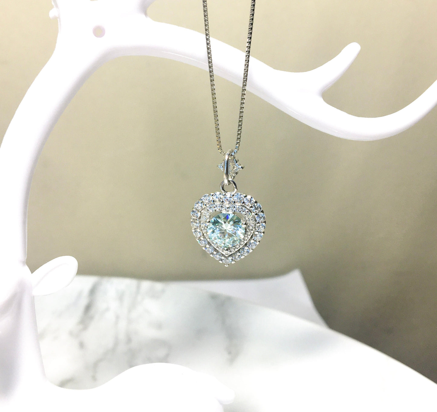 Luxury Love Moissanite Pendant Necklace,Light Blue Moissanite Pendant,Solitaire Anniversary Necklace,Gift for Her,Valentine's Day Gift