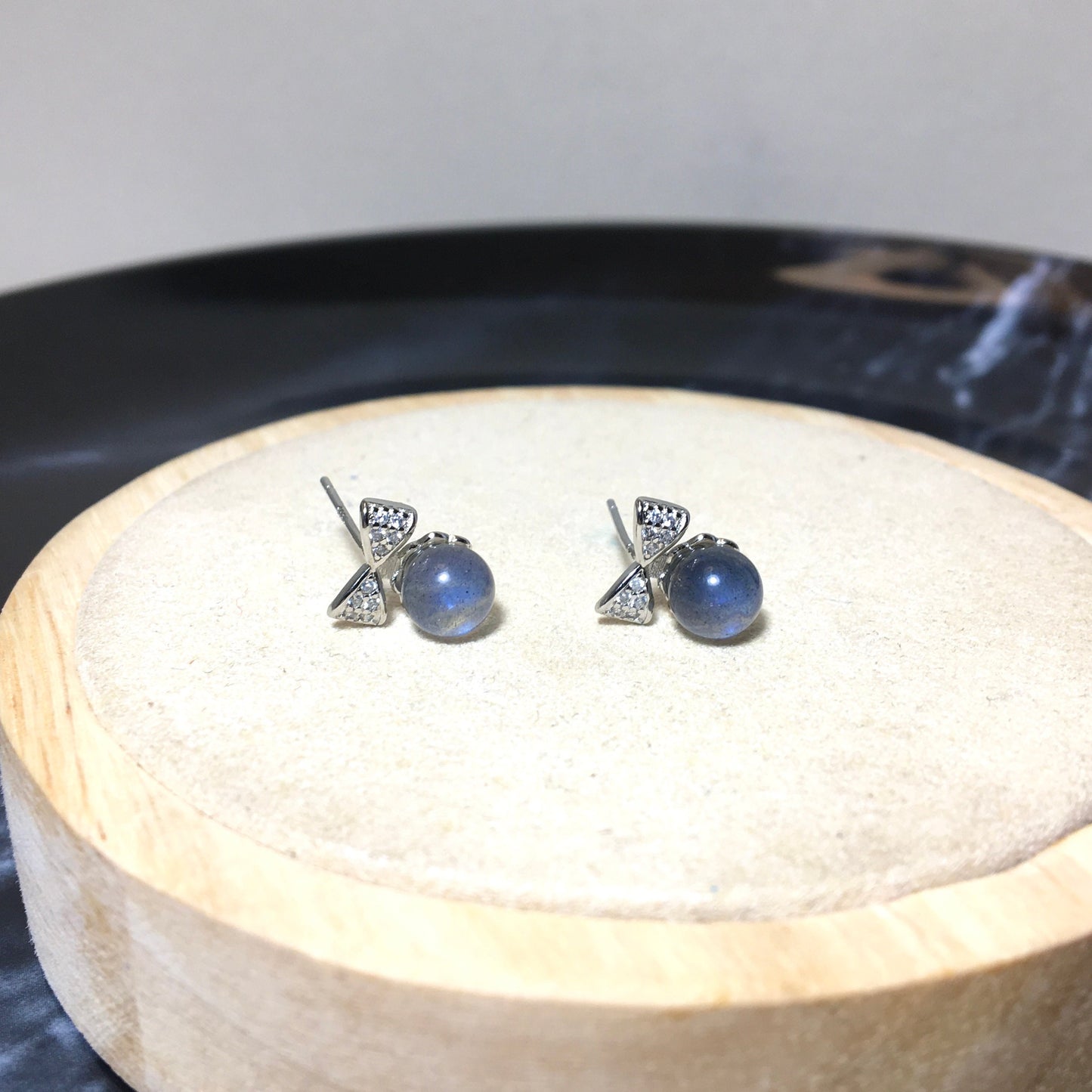 Bowknot Moonstone Earrings,Natural Grey Moonstone Earrings,Stud Earrings,Lovely Gift for Her,Silver Needle Earnail,Birthday,Valentines gift,