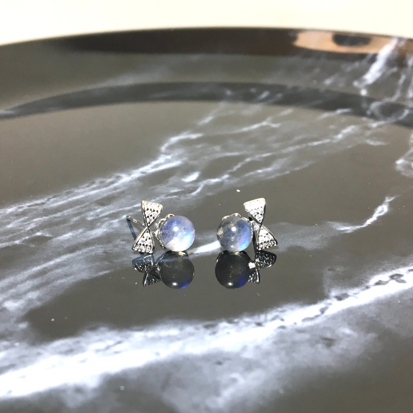 Bowknot Moonstone Earrings,Natural Grey Moonstone Earrings,Stud Earrings,Lovely Gift for Her,Silver Needle Earnail,Birthday,Valentines gift,