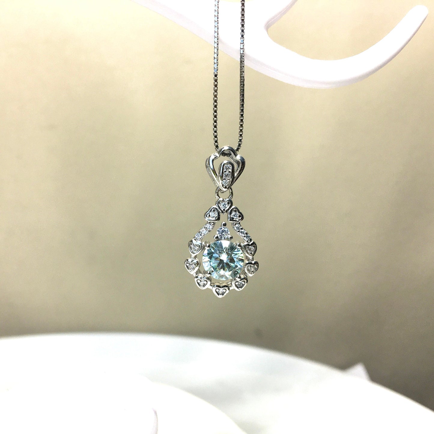 Luxurious Water-Drop Moissanite Necklace,Pear Aquamarine Pendant,1ct Moissanite Pendant,Anniversary Necklace,for Her,Best Gift For Mom